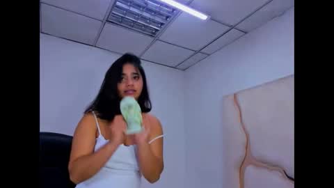 Snapshot of miahsex69 chatting on 11.24.25 miahsex69 online show from 11.24.25