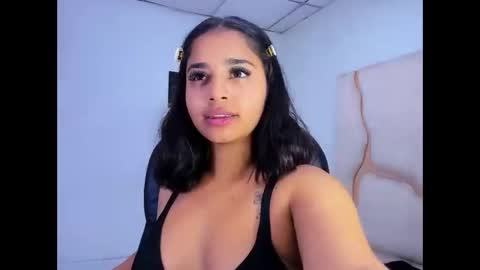 Snapshot of miahsex69 chatting on 12.02.25 miahsex69 online show from 12.02.25