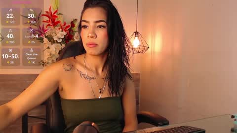 Mia online show from 04.08.26