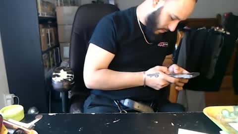 Mark online show from 02.25.26