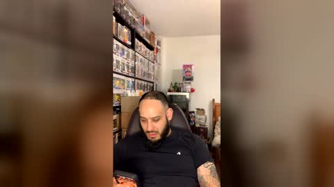 Mark online show from 04.15.26