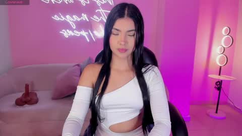 Call me Mia  online show from 04.23.26