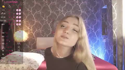 Mia online show from 07.27.26