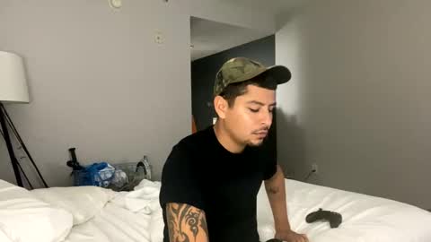 miamiclos1 online show from 01.15.25