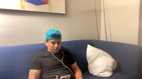 miamiclos1 online show from 01.31.25