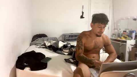 miamiclos1 online show from 02.28.26