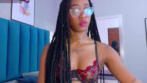 Mia  online show from 05.06.26