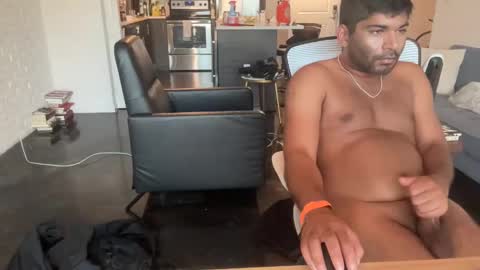 Snapshot of miamifit chatting on 01.19.25 miamifit online show from 01.19.25