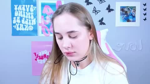 Snapshot of miamilas chatting on 01.09.25 miamilas online show from 01.09.25