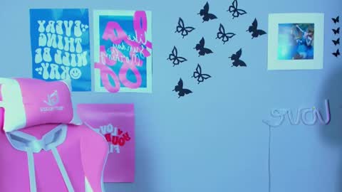 Snapshot of miamilas chatting on 02.04.25 miamilas online show from 02.04.25