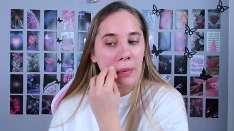 Snapshot of miamilas chatting on 02.11.25 miamilas online show from 02.11.25