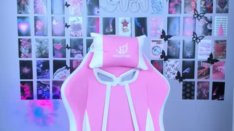 Snapshot of miamilas chatting on 03.03.25 miamilas online show from 03.03.25