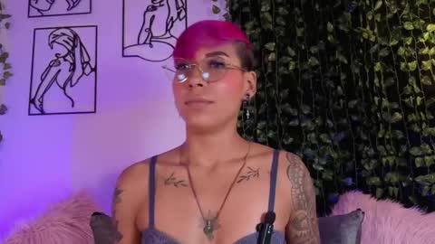 Snapshot of miamorgann chatting on 11.05.25 Mia Morgann online show from 11.05.25