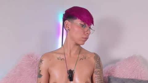 Snapshot of miamorgann chatting on 11.20.25 Mia Morgann online show from 11.20.25