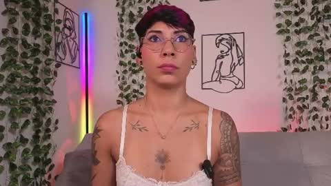 Mia Morgann online show from 06.25.26