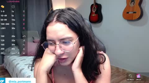 MIAPORTMANN online show from 12.09.24