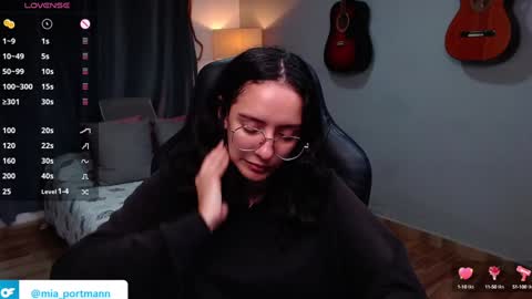 MIAPORTMANN online show from 12.23.24