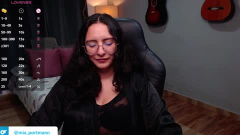 MIAPORTMANN online show from 12.30.24