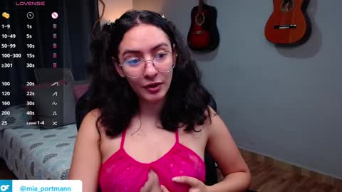 MIAPORTMANN online show from 01.09.25