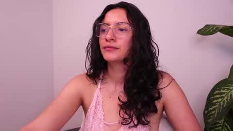 Snapshot of miaportman chatting on 07.08.26 MIAPORTMANN online show from 07.08.26