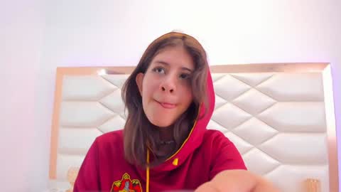 Sweetie Mia online show from 01.13.25