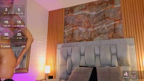 Snapshot of miaroldan chatting on 02.14.26 miaroldan online show from 02.14.26