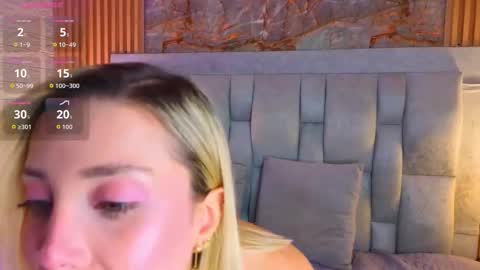 Snapshot of miaroldan chatting on 02.26.26 miaroldan online show from 02.26.26