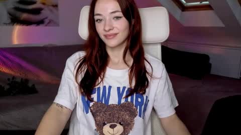 Mia online show from 10.22.25