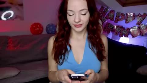 Snapshot of miarouge_me chatting on 11.22.25 Mia online show from 11.22.25