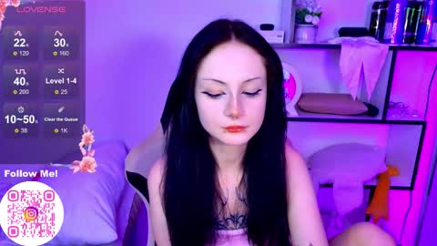 Mia  online show from 11.29.25