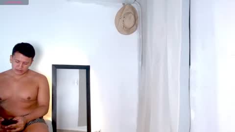 Snapshot of miasexy_latin chatting on 07.14.26 miasexy_latin online show from 07.14.26