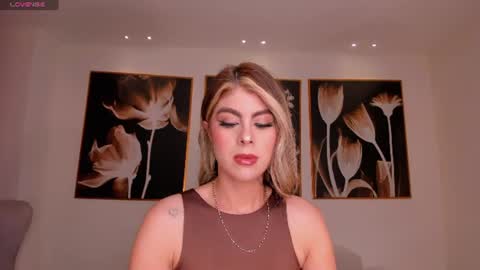 Mia Silva online show from 06.16.26