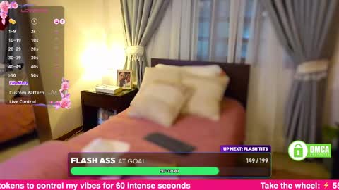 Snapshot of miasiren chatting on 05.20.26 miasiren online show from 05.20.26