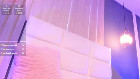 Snapshot of miasphencer chatting on 03.12.25 Mia online show from 03.12.25