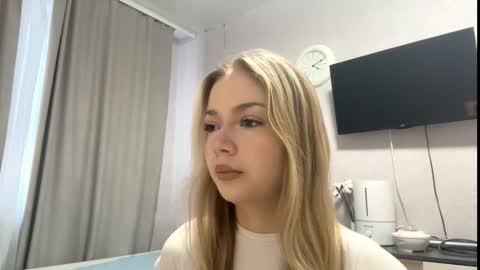 Milana online show from 02.17.26