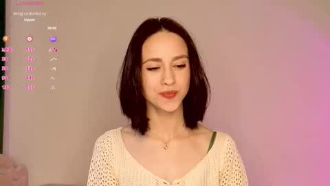 Snapshot of miasweetashoney chatting on 11.21.25 Mia online show from 11.21.25