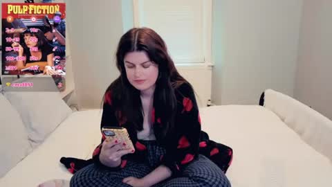 Mia  online show from 06.18.26