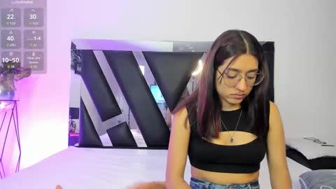 MiaIron online show from 03.30.26