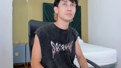 Michael online show from 12.18.25