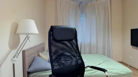 Snapshot of michael_birkin chatting on 01.26.25 Michael Birkin online show from 01.26.25