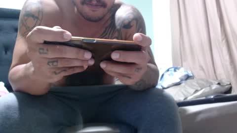 Michael Daviss online show from 10.21.25