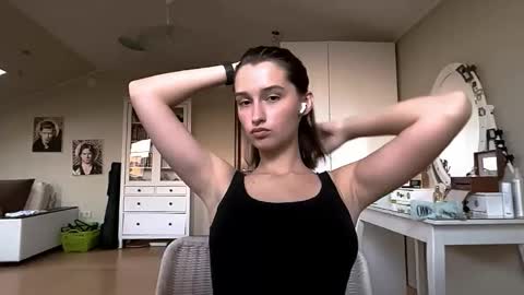 Snapshot of michael_pors chatting on 10.07.25 Emily online show from 10.07.25