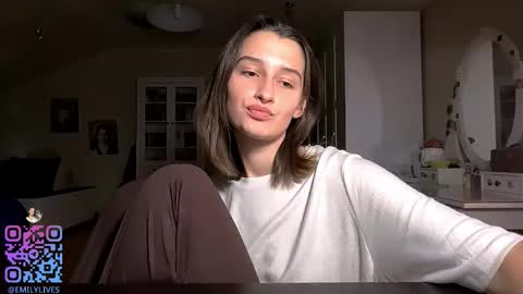 Snapshot of michael_pors chatting on 11.01.25 Emily online show from 11.01.25