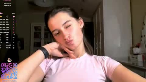 Snapshot of michael_pors chatting on 12.04.25 Emily online show from 12.04.25