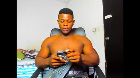 Snapshot of michael_smitht chatting on 10.28.25 Michael online show from 10.28.25