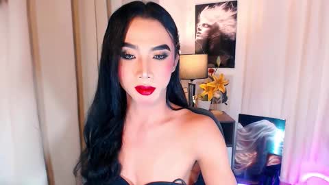 michaelagoddess online show from 12.16.25