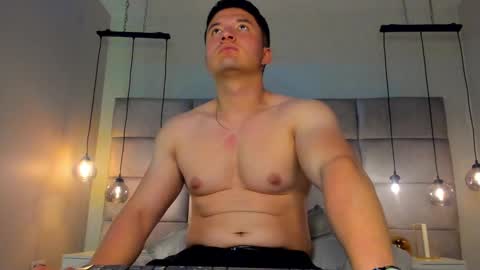 MichaelConnor  online show from 01.15.25