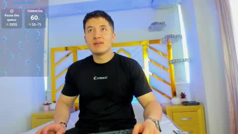 MichaelConnor  online show from 02.12.25