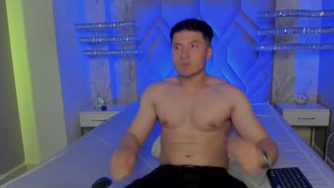 MichaelConnor  online show from 02.28.25