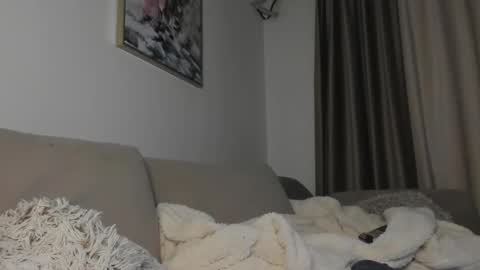 Snapshot of michaelevansx chatting on 12.17.25 MichaelEvansx online show from 12.17.25